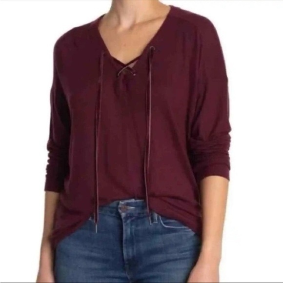Rails Revolve Burgundy Red Tie Front Soft Sweater Size Small - Picture 1 of 10